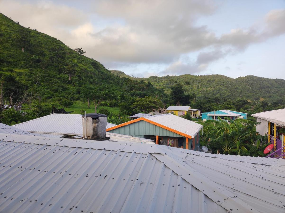 Posada Aleeny Providencia  エクステリア 写真