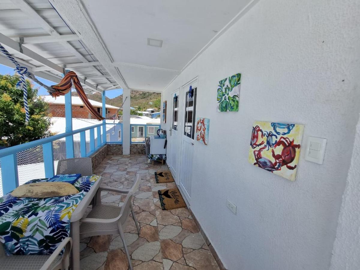 Posada Aleeny Providencia  エクステリア 写真