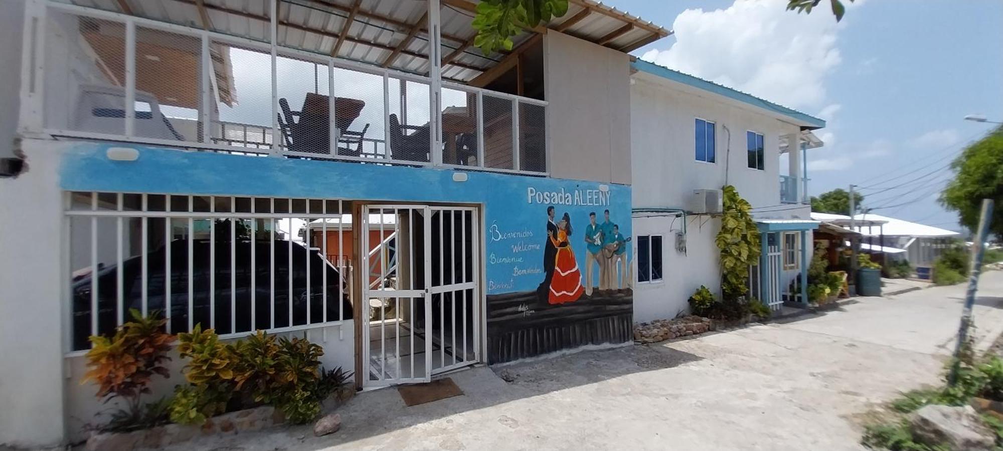 Posada Aleeny Providencia  エクステリア 写真